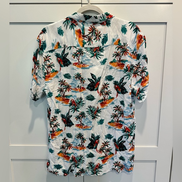 MBX Premium Goods, men’s XL Button down 🌺🌴 - Picture 2 of 4